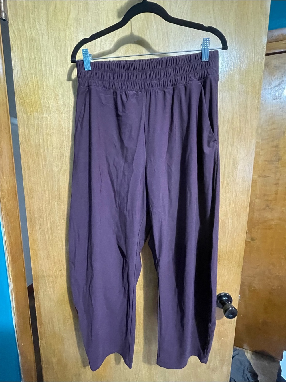 High-Waisted SleekTech Barrel Ankle Pants